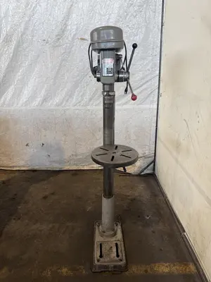 1/2 HP XTRATUFF FDP-58 12-SPEED HEAVY DUTY DRILL PRESS. STOCK #0543326