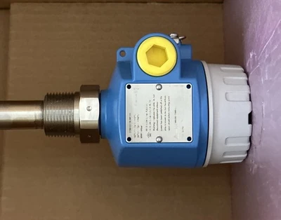NEW Endress Hauser FTL51-RGN2CB4E5A