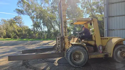 USED 1995 HYSTER H180E