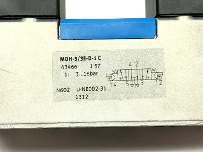 MDH-5/3E-D-1 C | Festo  Air Solenoid Valve w/ MDH-3/2-24V DC Solenoids - Used
