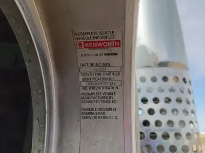 Used 2014 KENWORTH T-800 Fuel Oil Tanks British Columbia CA | Lenmark #1440720