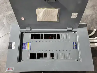 USED SQUARE D YBL4242