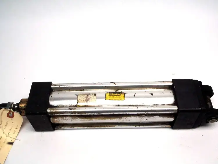 Used Parker 63 CBCMPUS14MC 200.0 Pneumatic Cylinders Michigan US | Maverick Industrial Sales #1482983