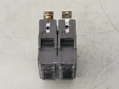 100 Amp, 2 Pole, 120/240 volts Circuit Breaker