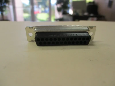 NEW AMP 0628-205207-1