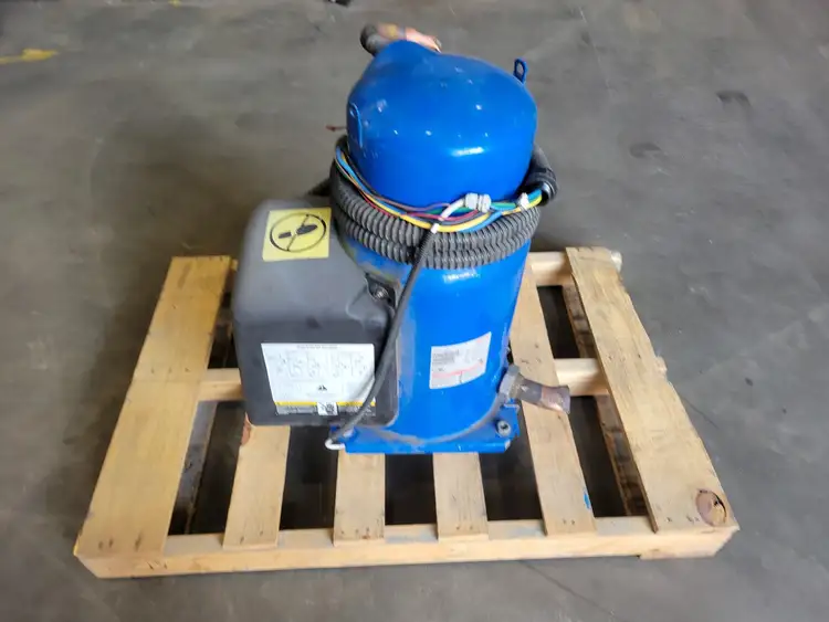 Used DANFOSS SH295A7ACE HVAC Parts and Equipment British Columbia CA | Lenmark #913470