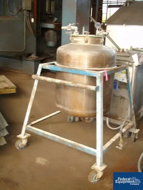Used Javo N.V. Alkmaar 100 GAL JAVO N.V. ALKMAAR RECEIVER, S/S 50# Stainless Steel Tanks Ohio US | Federal Equipment Company #125340