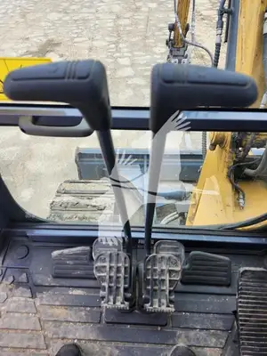 USED 2021 XCMG XE60