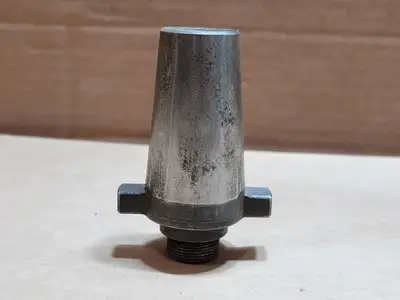 Used UNIVERSAL ENGINEERING 801209 Tooling & Accessories (Other) British Columbia CA | Lenmark #834954