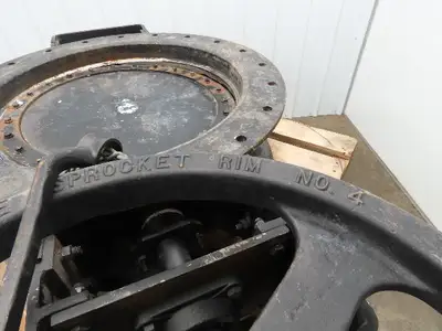 Multi-Fab 24" Flanged Butterfly Damper Valve Manual Chainwheel Operator