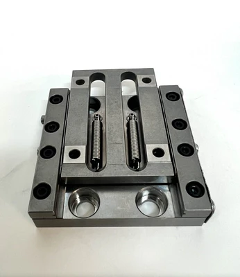 Newport M-462 Crossed-Roller & 562 two axis & Crossed Roller Linear Stage (9969)