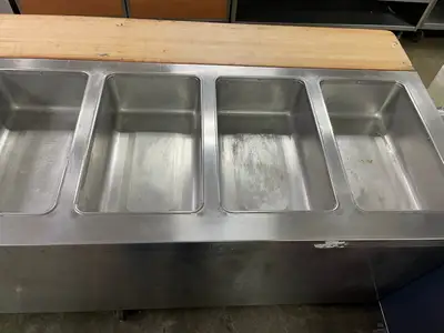 Used Duke Used Duke E-6-CBSS_208/60/1 Thurmaduke Steam Table w/ 6 Wells & Undershelf, 240v Steam Tables (Food) Illinois US | Falcon Restaurant Supply #1376346