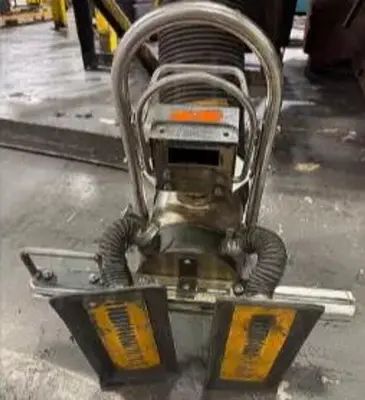 USED GORBEL 250# FREESTANDING BRIDGE CRANE SYSTEM W/VACUUM LIFT