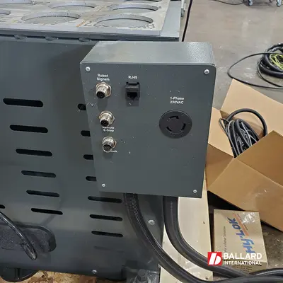 HAAS 7kg Robot Package – Machine Tending – FANUC LR Mate 200iD/7L