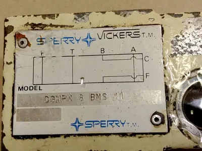 USED VICKERS DGMPN3BNS11