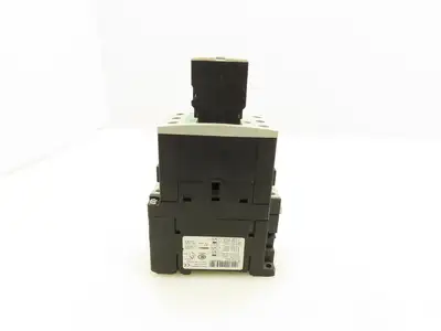 Siemens 3RT1036-1BB40 Motor Starter Contactor 460VAC 40HP Aux Relay 24VDC Coil