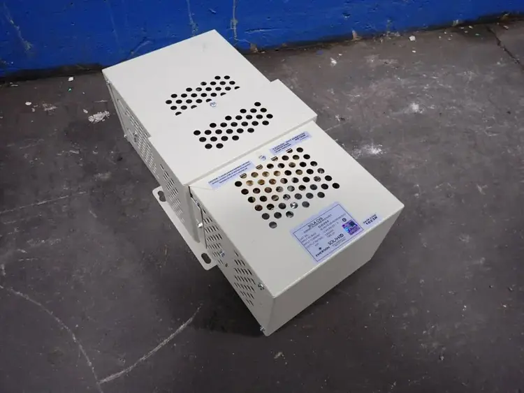 Used EMERSON 23232108 Voltage Regulators Ohio US | HGR 24 #785503