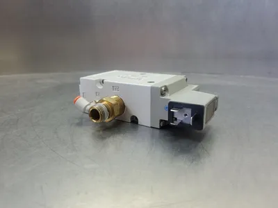 SMC VP742R-5DZ1-04NA 24VDC 1.75W Solenoid Valve. 6D-14