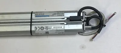 USED KEYENCE SL-C24H-T / SL-C24H-R