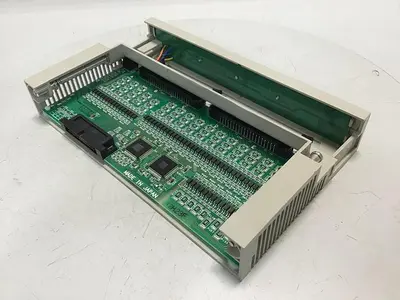 USED HITACHI XDC24D3MH 28GDD