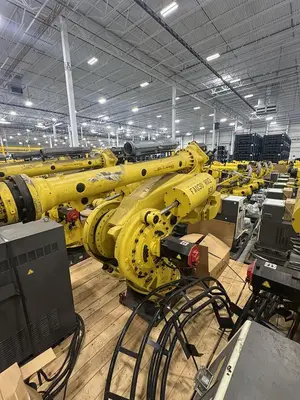 Used 2014 FANUC M900IA/400L Robots Michigan US | Aucto #1306805