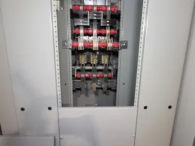 Freedom Series 2100 Motor Control Center 3000 Amp Switchgear Unit