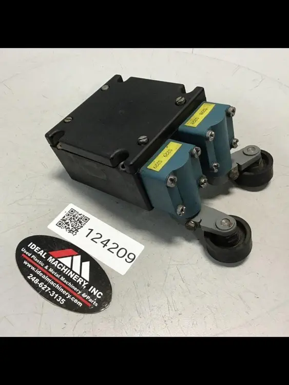 Used ARBURG 80.092 Relays & Switches Michigan US | Ideal Machinery #580482