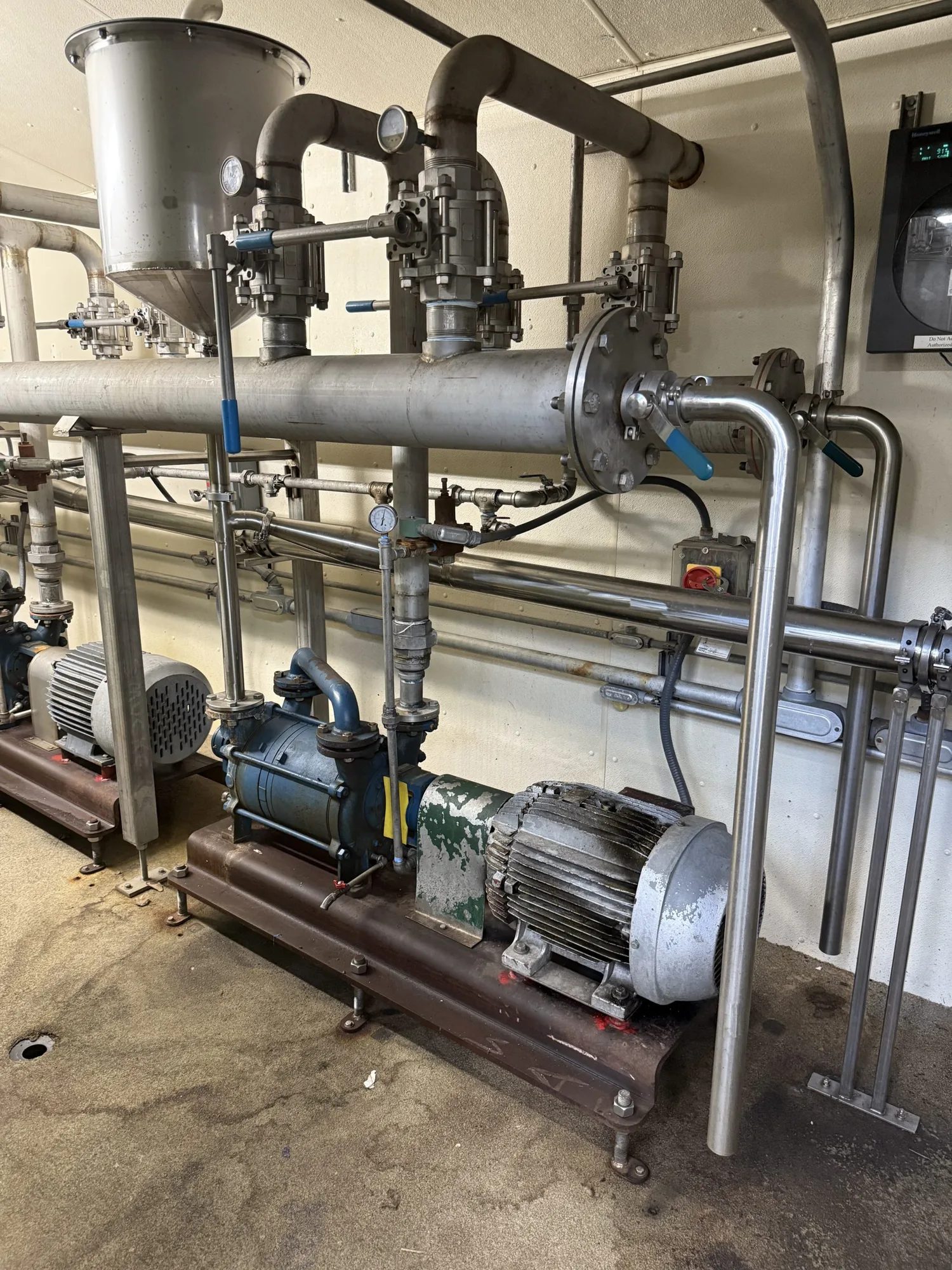 Vacuum Pump 3