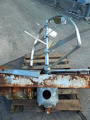 USED HAMILTON 200 GALLON AGITATOR 200 GALLON