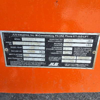 USED 2013 JLG 800AJ