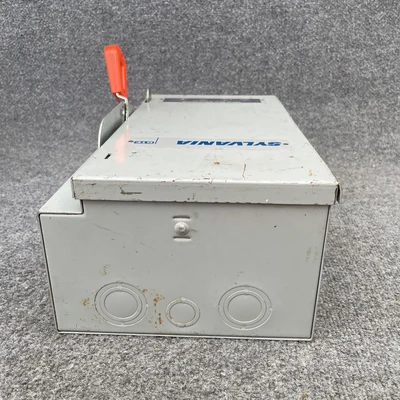 Used SYLVANIA HD221 Switchgears California US | Davliegogo LLC #1708117