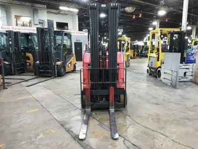 USED 2022 RAYMOND 425-C50QM