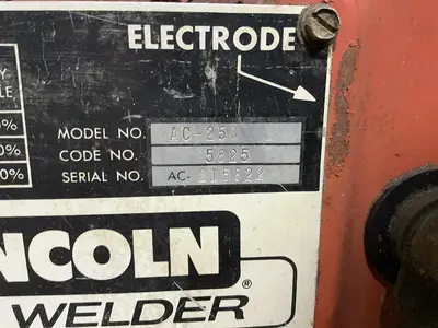 Used LINCOLN ELECTRIC IDEALARC AC250 Welding Machinery (Other) Ohio US | HGR 24 #1413216