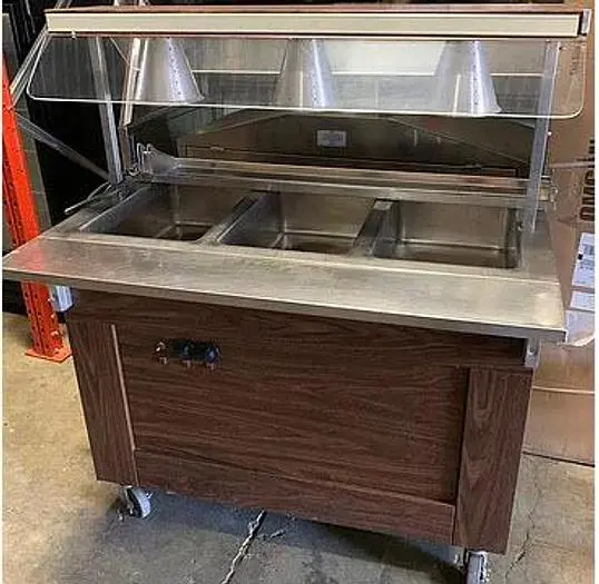 Vollrath Hot food table w/ Sneeze Guard - price has been slashed