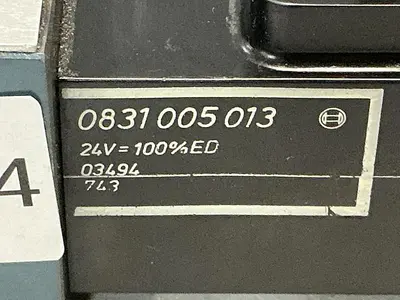 USED BOSCH 0 810 090 215