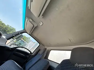 Used 2024 ISUZU NPR HD Box trucks Florida US | Truck and Van Outlet #1509183