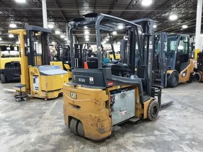USED 2019 CATERPILLAR 2ET4000