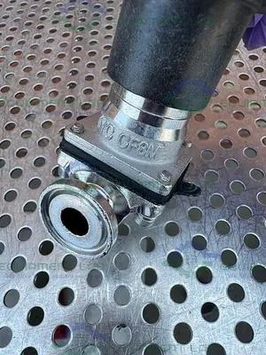 USED ITT PURE FLO STAINLESS STEEL DIAPHRAGM VALVE CF8M W/ 1/2" SANITARY FITTING