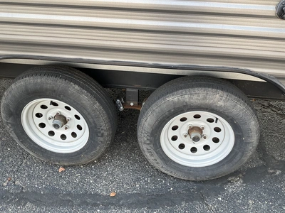 Used 2020 AVENGER FOREST RIVER Campers, Caravans, Motorhomes Michigan US | Miedema Asset Management Group #1337428
