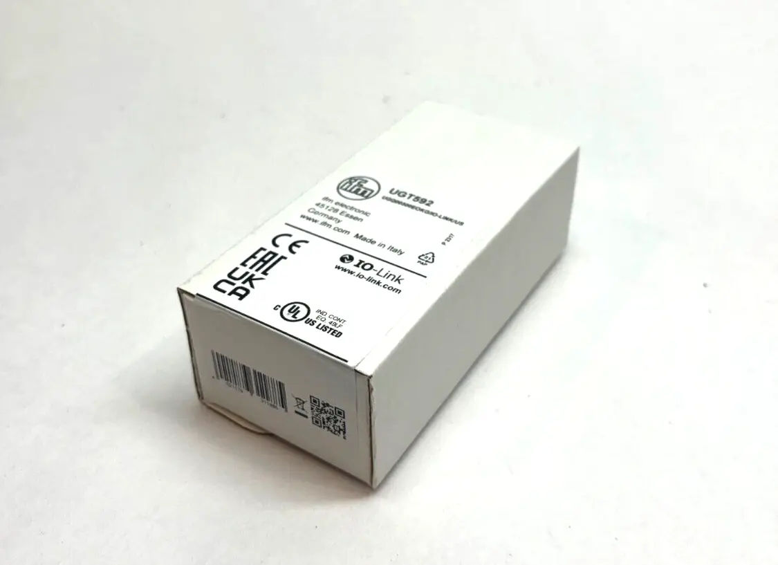 NEW IFM IFM EFECTOR  ULTRASONIC SENSOR