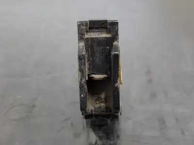 USED WESTINGHOUSE QCL1015