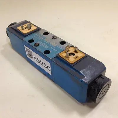 USED VICKERS DG4V-3-6C-M-U-HL7-60