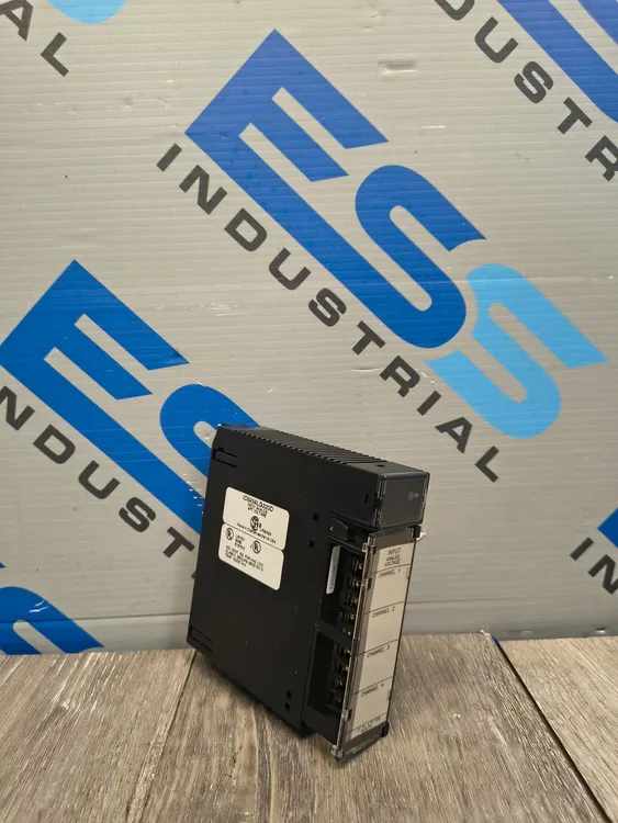 Used GE FANUC IC693ALG220D Programmable Logic Controllers South Carolina US | ESS Industrial Equipment Sales #1328487