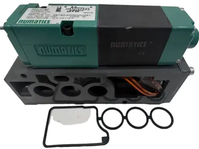 NEW NUMATICS 081SA400M000061 SOLENOID VALVE W/ MANIFOLD BLOCK 24VDC