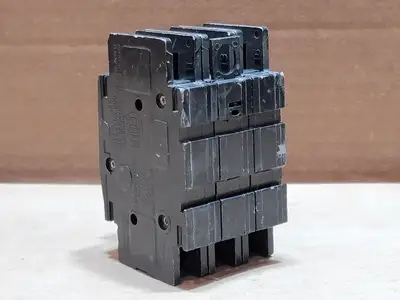 USED SQUARE D DW-6348