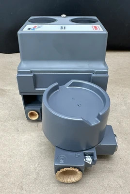 NEW Fisher Rosemount FSDVC5040-101/G160/AD