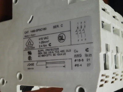 USED Allen-Bradley 1492-SP3C160