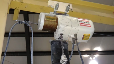 Bracketed Jib Crane with 1/2 ton Coffing Hoist