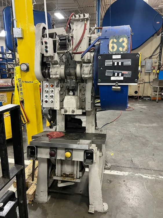 Used HAVIR 37 O.B.I. Presses Michigan US | Universal Press & Machinery (UPM) #874645