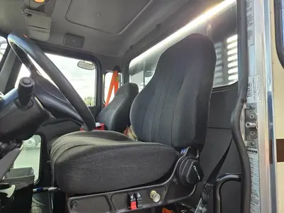 USED 2017 PETERBILT 348